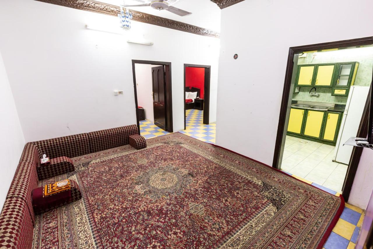 Al Eairy Furnished Apartments - Al Bahah 3 מראה חיצוני תמונה