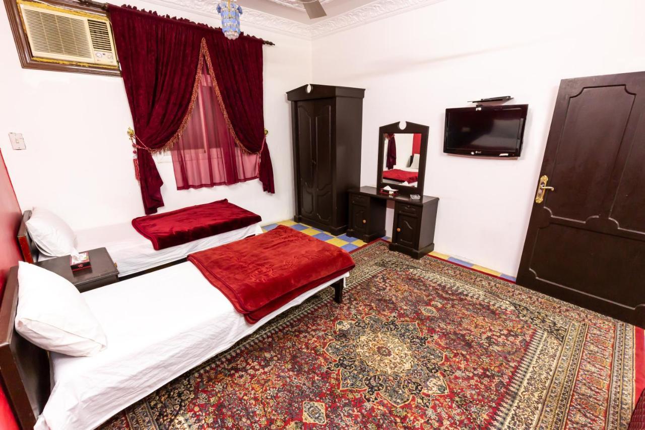 Al Eairy Furnished Apartments - Al Bahah 3 מראה חיצוני תמונה