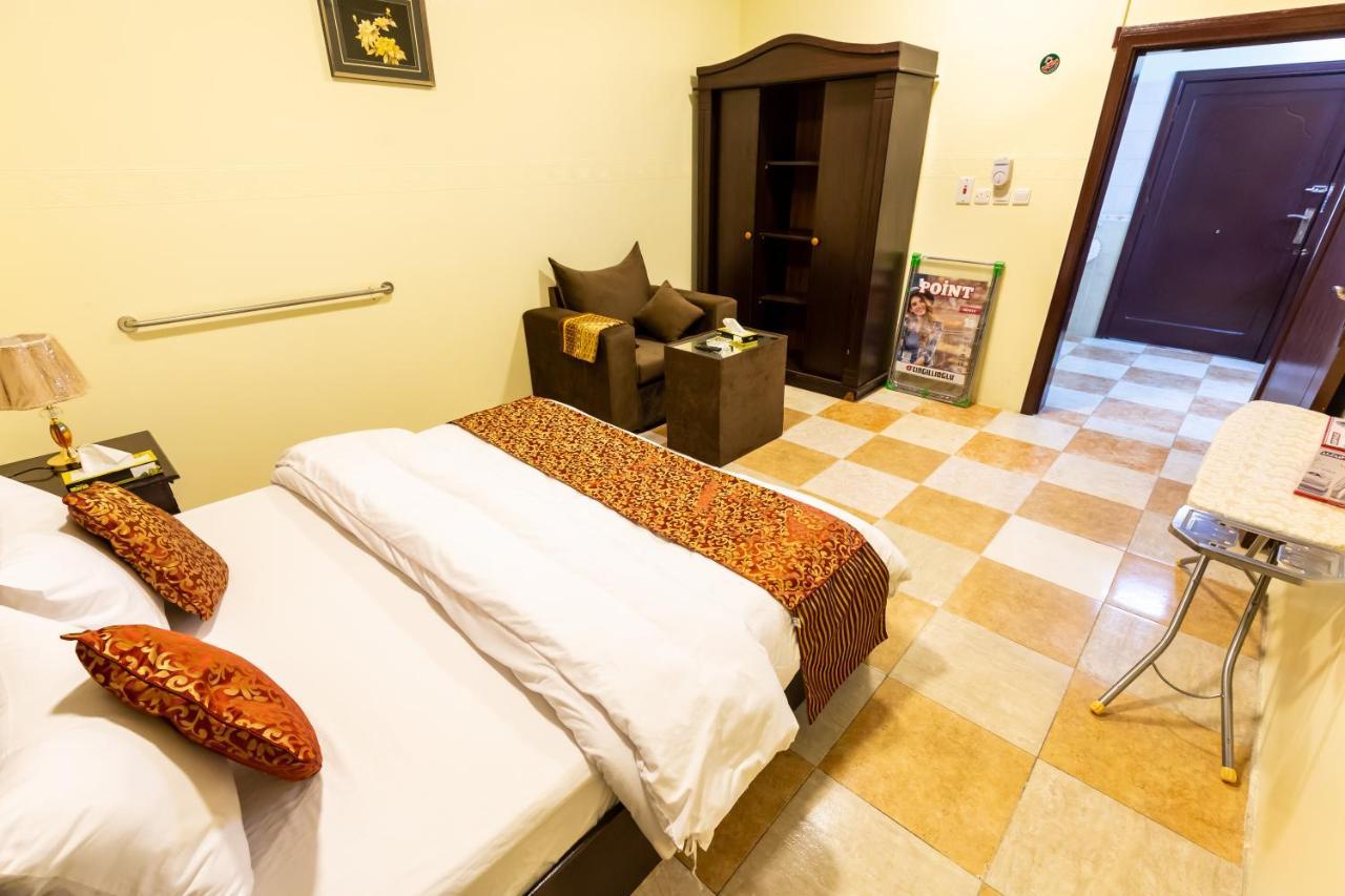 Al Eairy Furnished Apartments - Al Bahah 3 מראה חיצוני תמונה